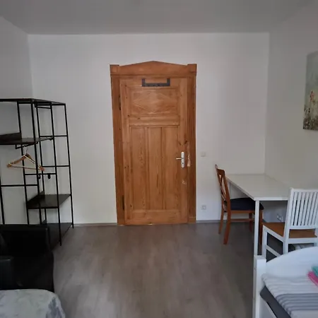 Apartment Vogelheimer Strasse 17 Essen